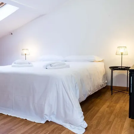 Apartment Casa Garisenda By Wonderful Italy