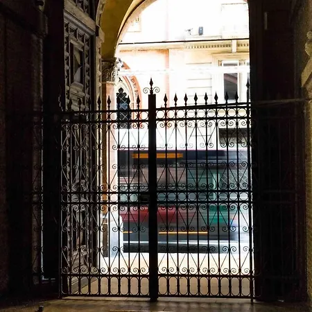 Апартаменты Casa Garisenda By Wonderful Italy *