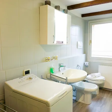 Apartamento Casa Garisenda By Wonderful Italy