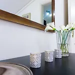 公寓 Casa Garisenda By Wonderful Italy